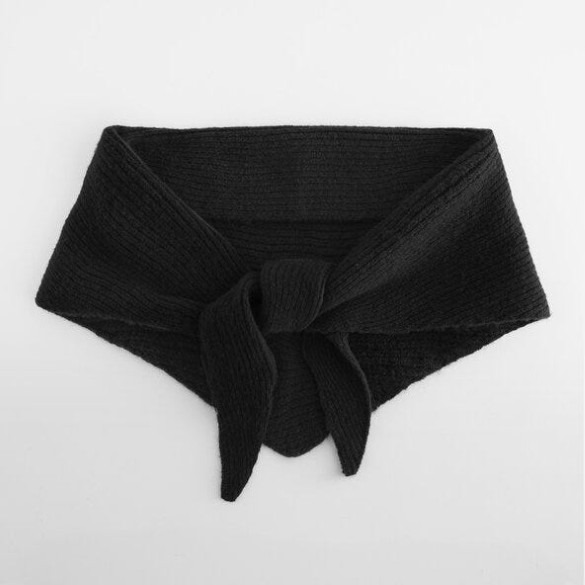 Knitted Triangle Scarf